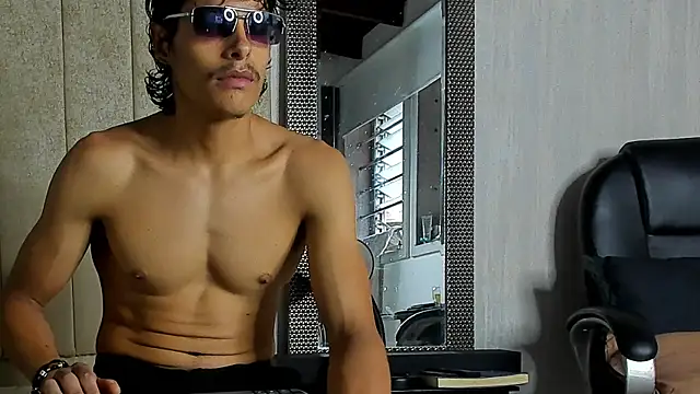 tommyhot7 online show from 07.16.26