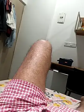 indiboy009 online show from 12.15.25