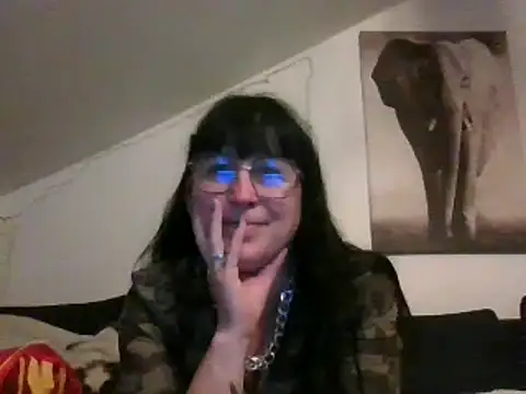 Snapshot of sexujuly88 chatting on 02.16.25 sexujuly88 online show from 02.16.25