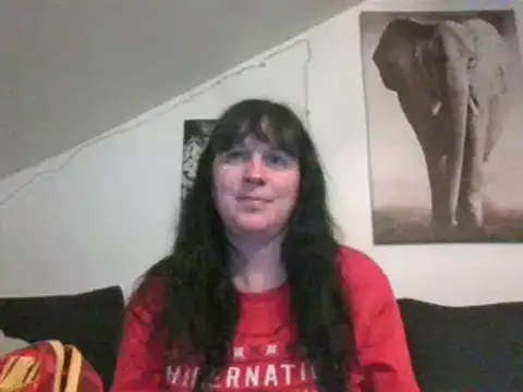 Snapshot of sexujuly88 chatting on 03.04.25 sexujuly88 online show from 03.04.25