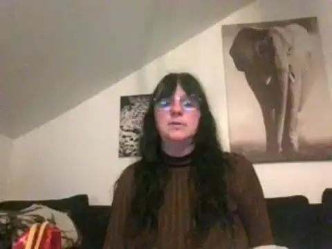 Snapshot of sexujuly88 chatting on 10.07.25 sexujuly88 online show from 10.07.25