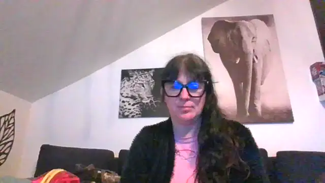 Snapshot of sexujuly88 chatting on 06.12.26 sexujuly88 online show from 06.12.26