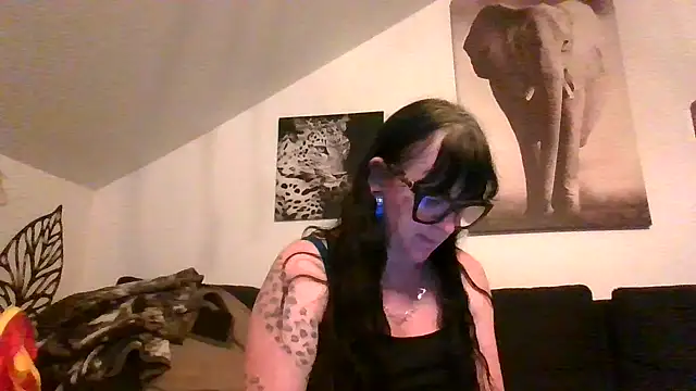 Snapshot of sexujuly88 chatting on 06.13.26 sexujuly88 online show from 06.13.26