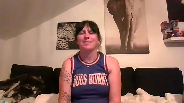Snapshot of sexujuly88 chatting on 07.13.26 sexujuly88 online show from 07.13.26
