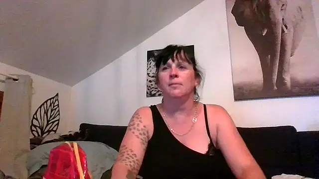 Snapshot of sexujuly88 chatting on 08.03.26 sexujuly88 online show from 08.03.26