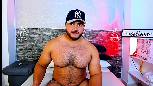 apolorusso online show from 08.07.26