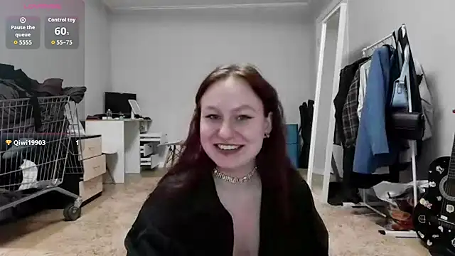 LoiseLovetto online show from 07.08.26
