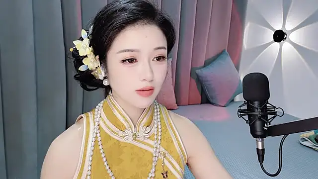Momo-Wow online show from 06.26.26