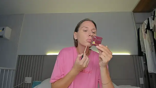 SofiClimbing online show from 04.15.26