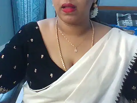 Snapshot of Tamil_hot_Meenu chatting on 07.08.26 Tamil hot Meenu online show from 07.08.26