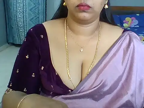 Snapshot of Tamil_hot_Meenu chatting on 07.10.26 Tamil hot Meenu online show from 07.10.26