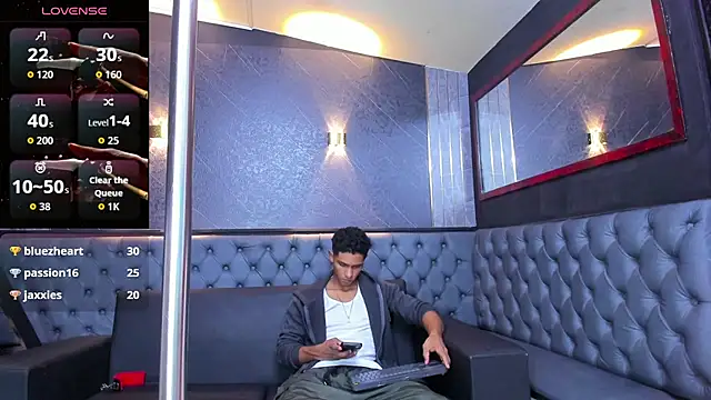 Snapshot of Yoel_Blessed chatting on 07.13.26 Yoel Blessed online show from 07.13.26