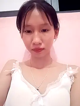 Snapshot of Abi_girl12 chatting on 06.08.26 Abi girl12 online show from 06.08.26