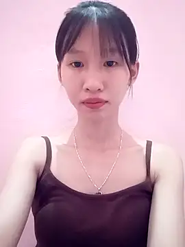 Snapshot of Abi_girl12 chatting on 06.27.26 Abi girl12 online show from 06.27.26