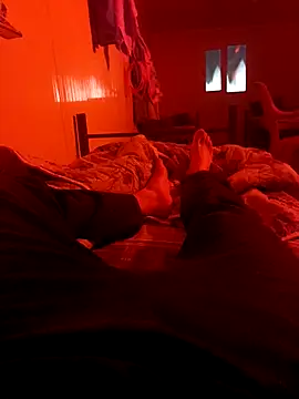 Singlemaleforcouples online show from 03.06.26