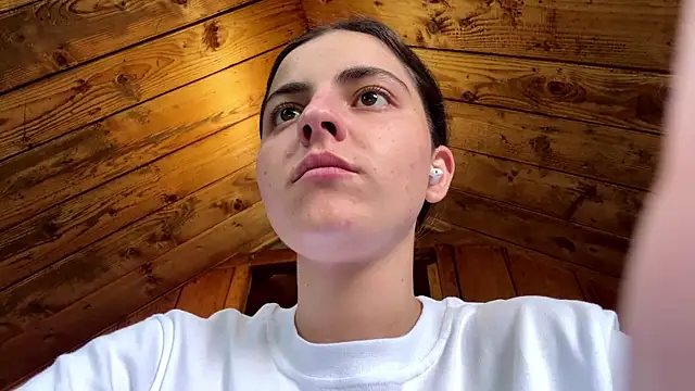 MarisaKomar online show from 07.16.26