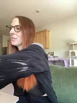 Anomaly Allie online show from 06.02.26