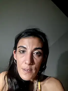 Snapshot of safadinha215 chatting on 06.20.26 safadinha215 online show from 06.20.26