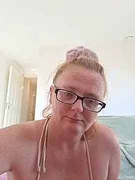 Naughtybutnicedaisy online show from 06.26.26