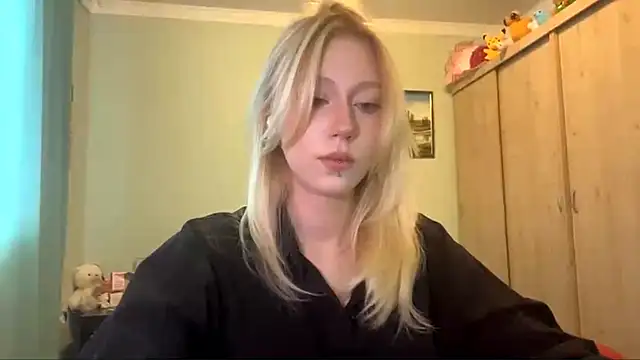 Snapshot of BossedFrog chatting on 06.29.26 BossedFrog online show from 06.29.26