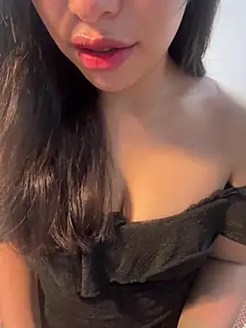 Snapshot of QuynhAnhhh_sweet chatting on 06.29.26 QuynhAnhhh sweet online show from 06.29.26