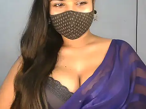 Snapshot of Curvy_Deepa chatting on 06.08.26 Curvy Deepa online show from 06.08.26