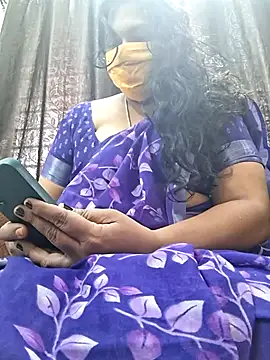 Snapshot of Hot_Sreeja_Tamil chatting on 07.07.26 Hot Sreeja Tamil online show from 07.07.26