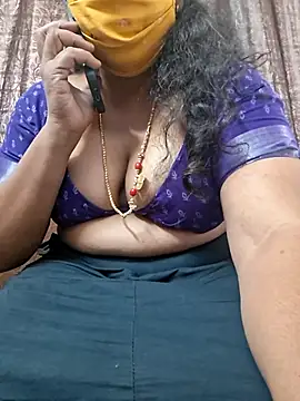 Snapshot of Hot_Sreeja_Tamil chatting on 07.07.26 Hot Sreeja Tamil online show from 07.07.26