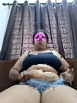 Snapshot of Hot_Sreeja_Tamil chatting on 07.15.26 Hot Sreeja Tamil online show from 07.15.26