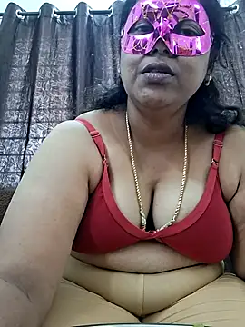 Snapshot of Hot_Sreeja_Tamil chatting on 07.16.26 Hot Sreeja Tamil online show from 07.16.26