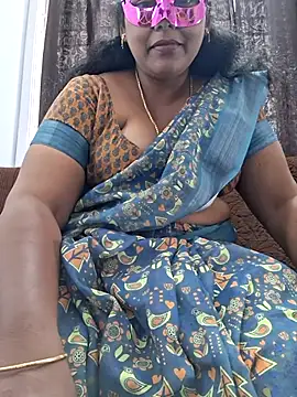 Snapshot of Hot_Sreeja_Tamil chatting on 07.27.26 Hot Sreeja Tamil online show from 07.27.26