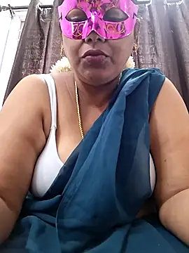 Snapshot of Hot_Sreeja_Tamil chatting on 07.28.26 Hot Sreeja Tamil online show from 07.28.26