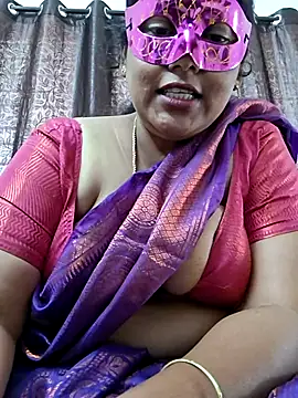 Snapshot of Hot_Sreeja_Tamil chatting on 08.03.26 Hot Sreeja Tamil online show from 08.03.26