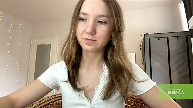 smalllisa online show from 06.30.26