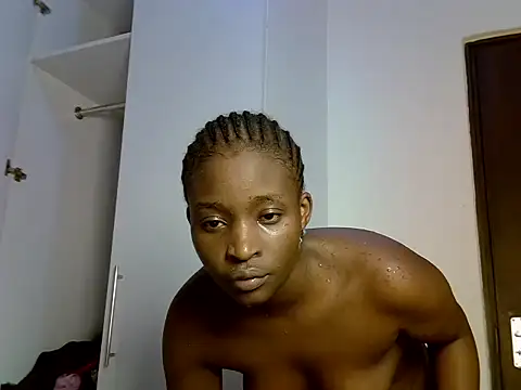 Snapshot of Melahnyn chatting on 06.07.26 Melahnyn online show from 06.07.26