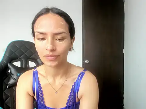 Snapshot of Megan_blue__ chatting on 07.10.26 Megan blue online show from 07.10.26