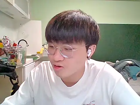 Yang 571 online show from 06.23.26