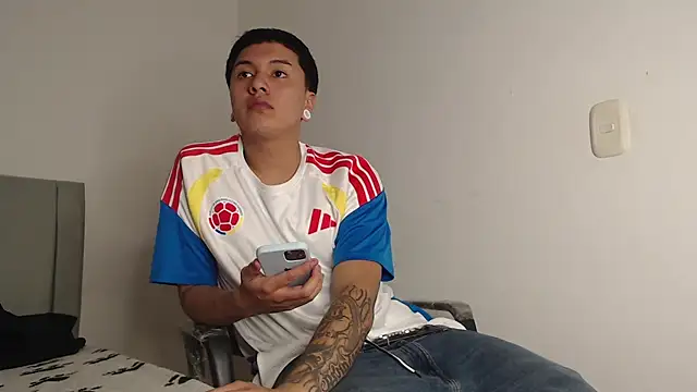 Owenn  blueee online show from 07.04.26