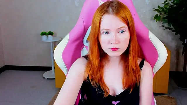 ari-kittyy online show from 06.18.26