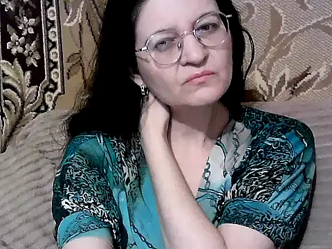 Snapshot of Dear_Annet chatting on 06.18.26 Dear Annet online show from 06.18.26