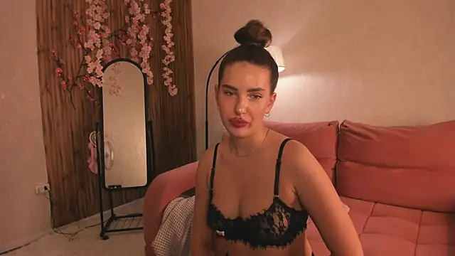 Snapshot of Bella__Kallen chatting on 07.03.26 Bella Kallen online show from 07.03.26