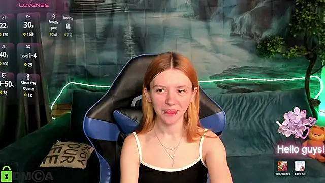 Snapshot of CarolInWonderland chatting on 06.14.26 CarolInWonderland online show from 06.14.26