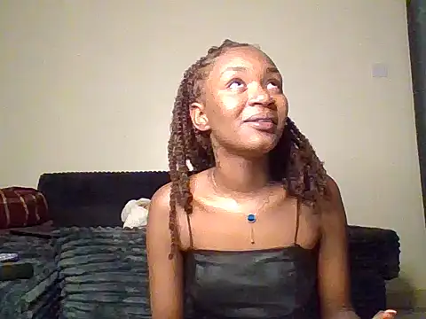 Lill Miss online show from 07.12.26