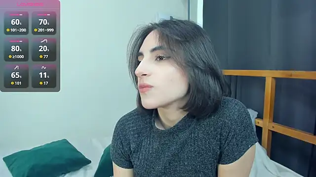 Snapshot of LunarLori chatting on 07.02.26 LunarLori online show from 07.02.26