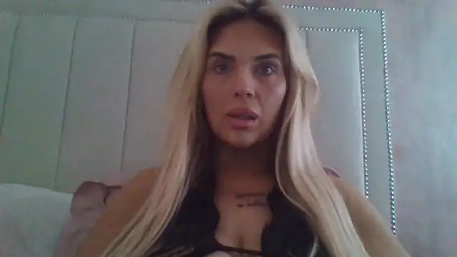 Snapshot of MiaMae_x chatting on 07.05.26 MiaMae x online show from 07.05.26