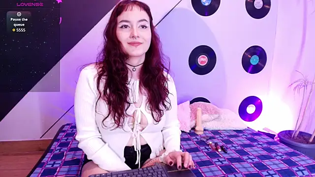 Allissa Noir online show from 07.02.26
