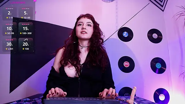 Allissa Noir online show from 07.05.26