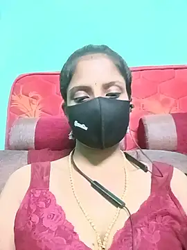 Snapshot of Tamil-chithura chatting on 07.21.26 Tamil-chithura online show from 07.21.26