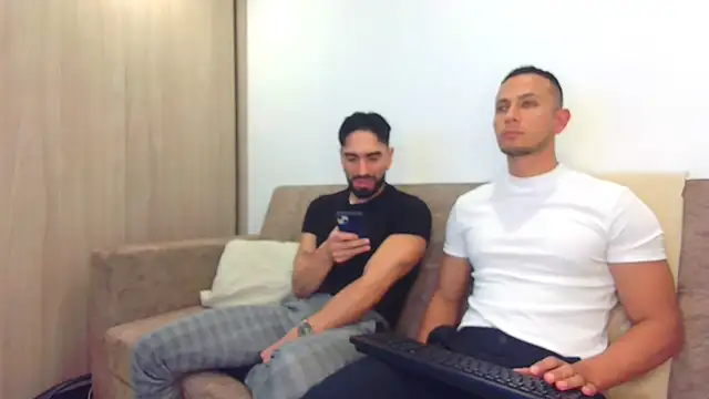 TheLatinBoyfriends online show from 08.02.26