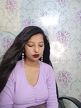 Snapshot of Queen_Rosyy chatting on 06.23.26 Queen Rosyy online show from 06.23.26